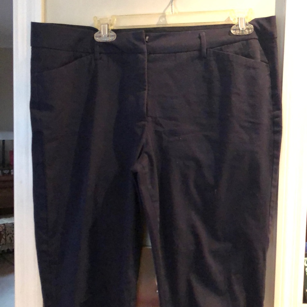 Ankle cropped pants. Size 14. Navy blue